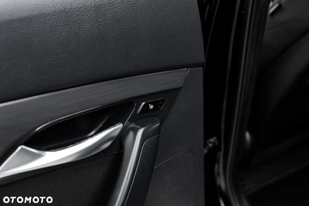 Hyundai i40 i40cw 1.7 CRDi Automatik 5 Star Edition - 37