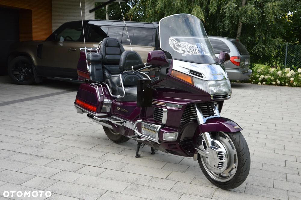 Honda GL - 9