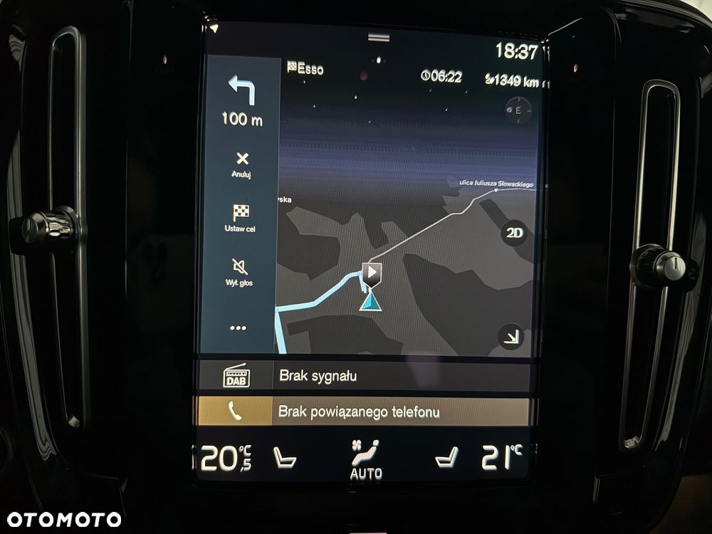 Volvo XC 40 B4 B DKG Ultra Dark - 38