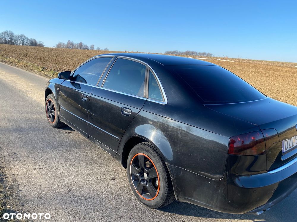 Audi A4 Limousine 2.0 TDI - 5