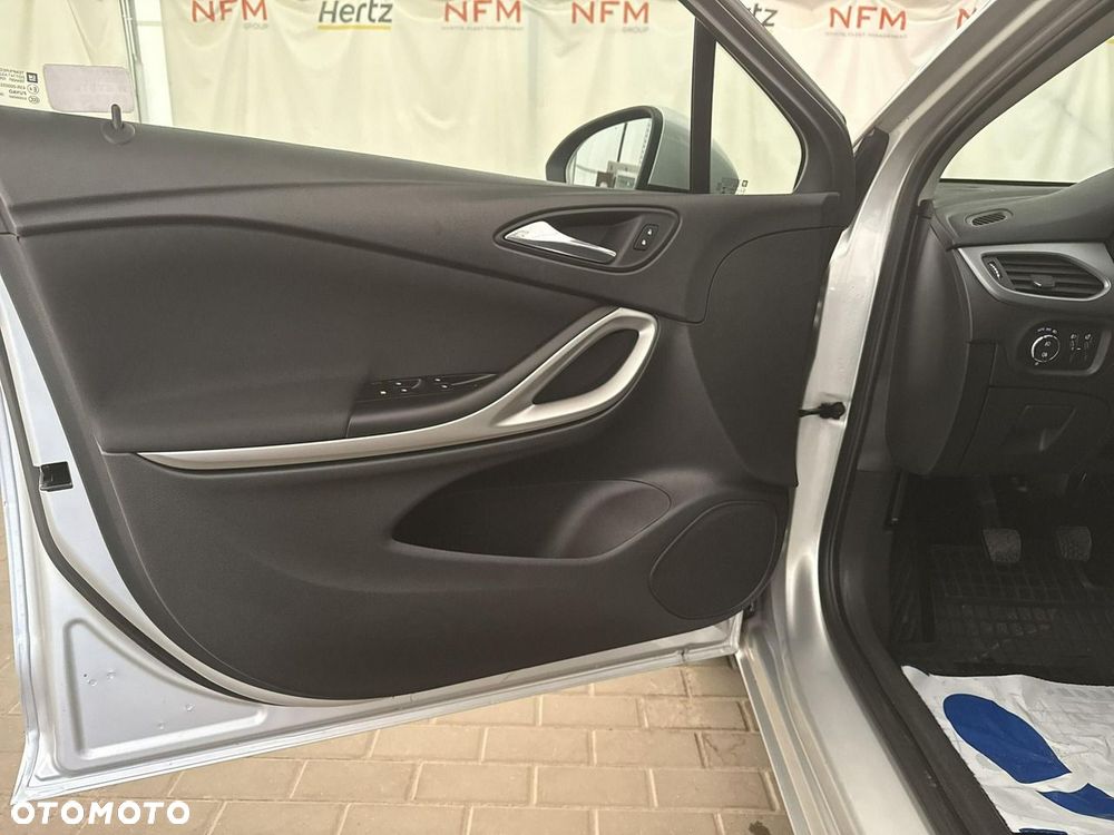 Opel Astra - 11