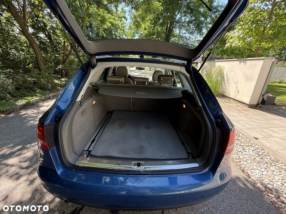 Audi A4 Avant 2.0 TDI - 37