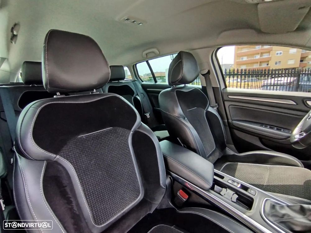 Renault Mégane Sport Tourer 1.6 dCi GT Line J18 - 21