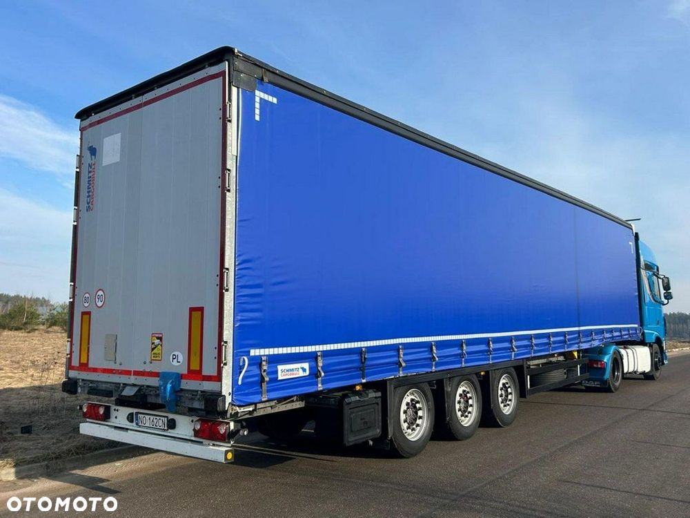Schmitz Cargobull SCB S3T - 11