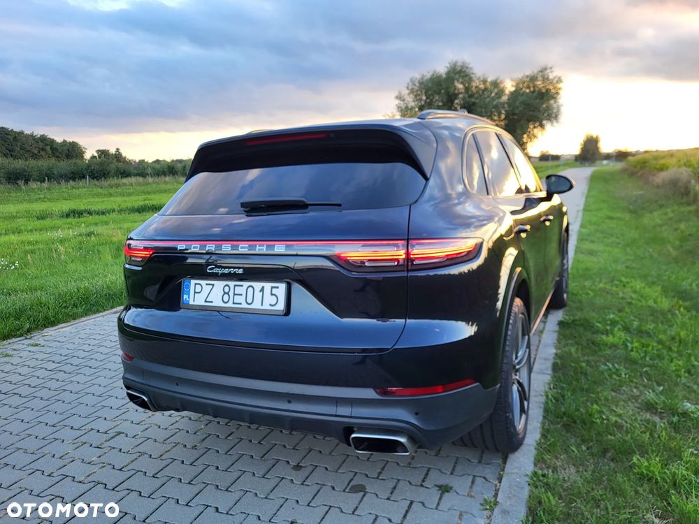 Porsche Cayenne Standard - 9
