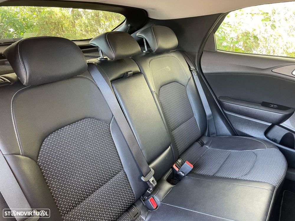 Kia XCeed 1.0 T-GDI Dynamic - 9