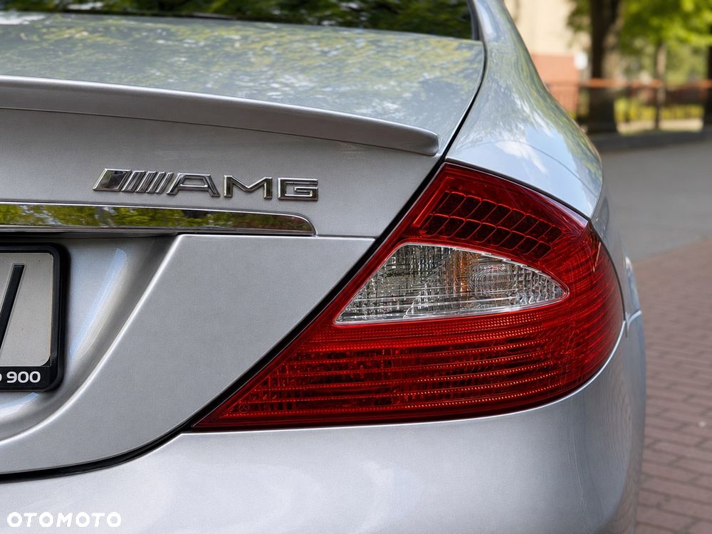 Mercedes-Benz CLS 63 AMG - 12