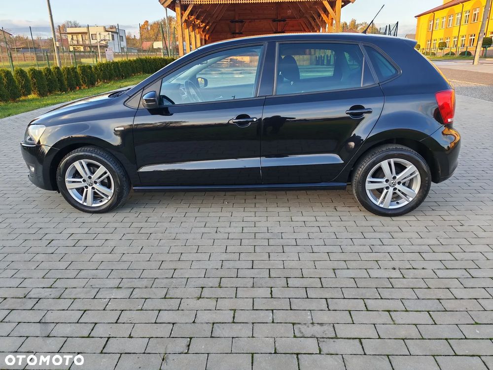 Volkswagen Polo 2012 photo 3