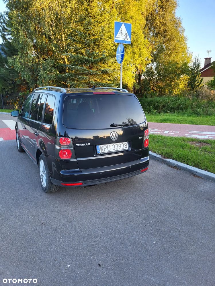 Volkswagen Touran 1.9 TDI Highline - 5