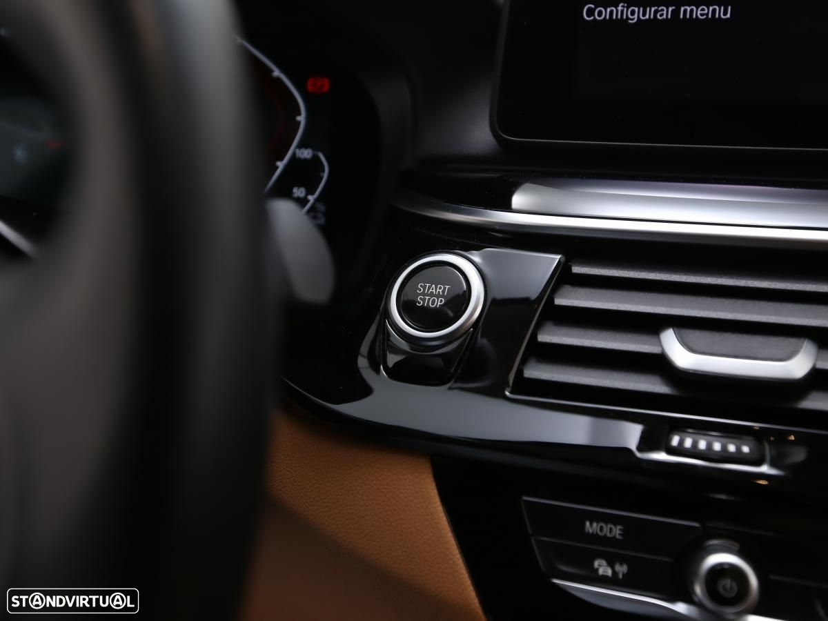 BMW 530 e - 17