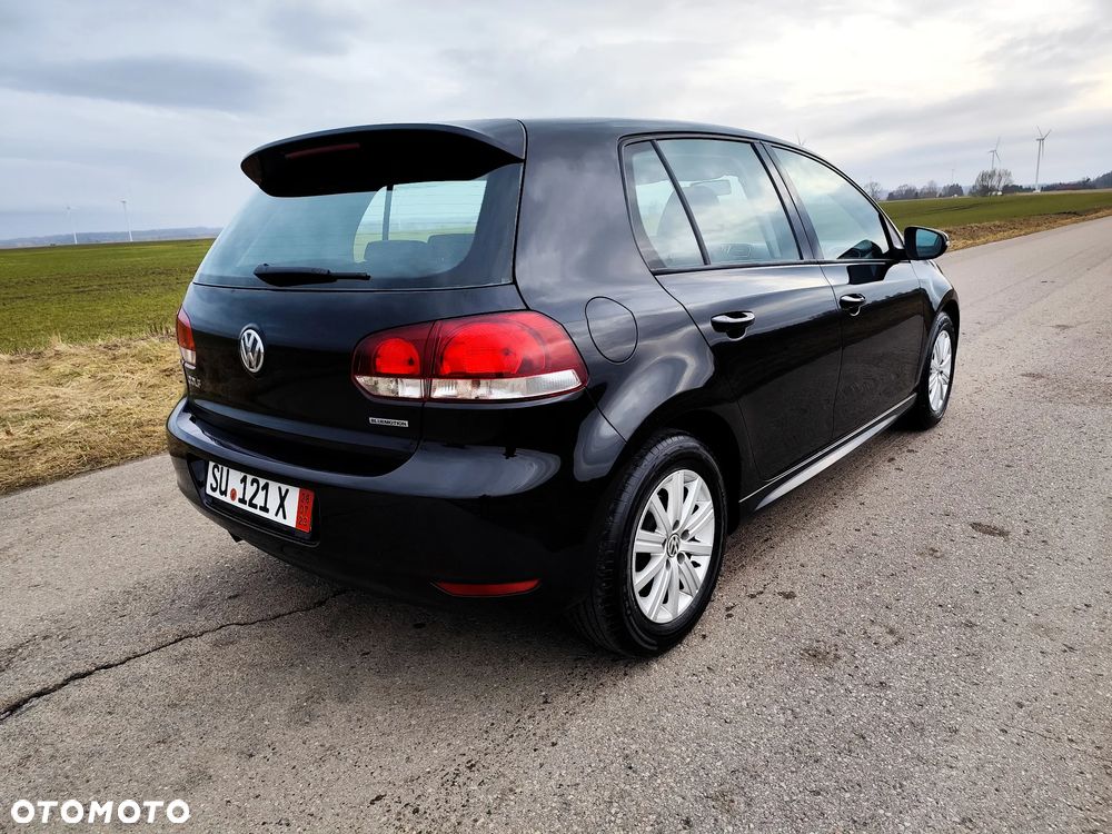 Volkswagen Golf 1.6 TDI DPF BlueMotion Technology Trendline - 4
