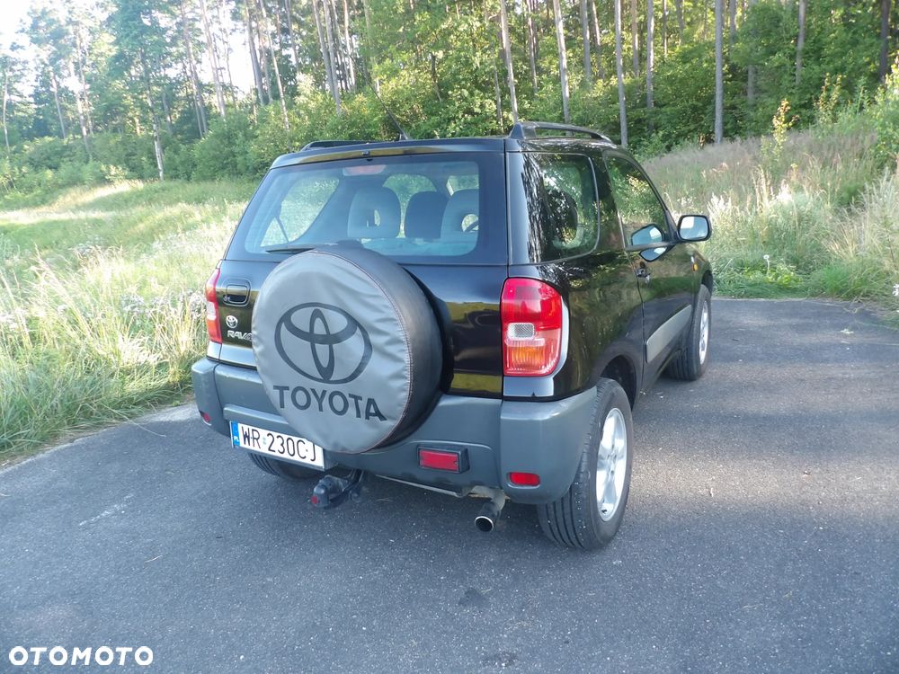 Toyota RAV4 - 3