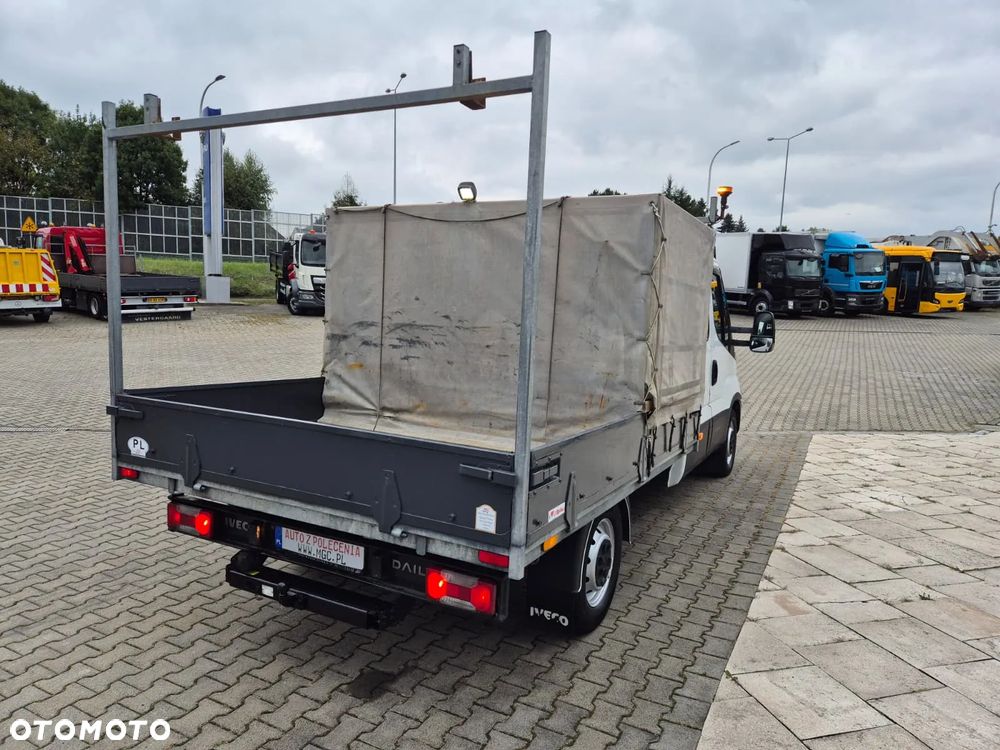 Iveco Daily 35S15 / SKRZYNIA / DOKA / 7 MIEJSC / WEBASTO / 1 WŁ / BEZWYPADKOWY / EURO 6 - 8