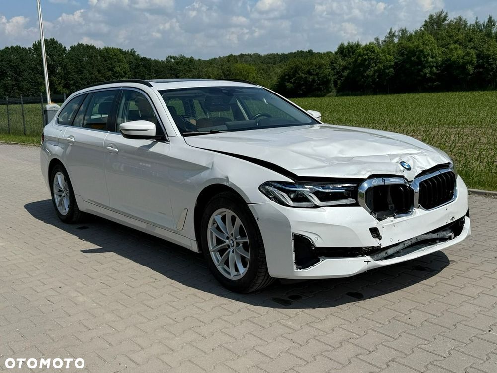 BMW Seria 5 520d Luxury Line sport - 6