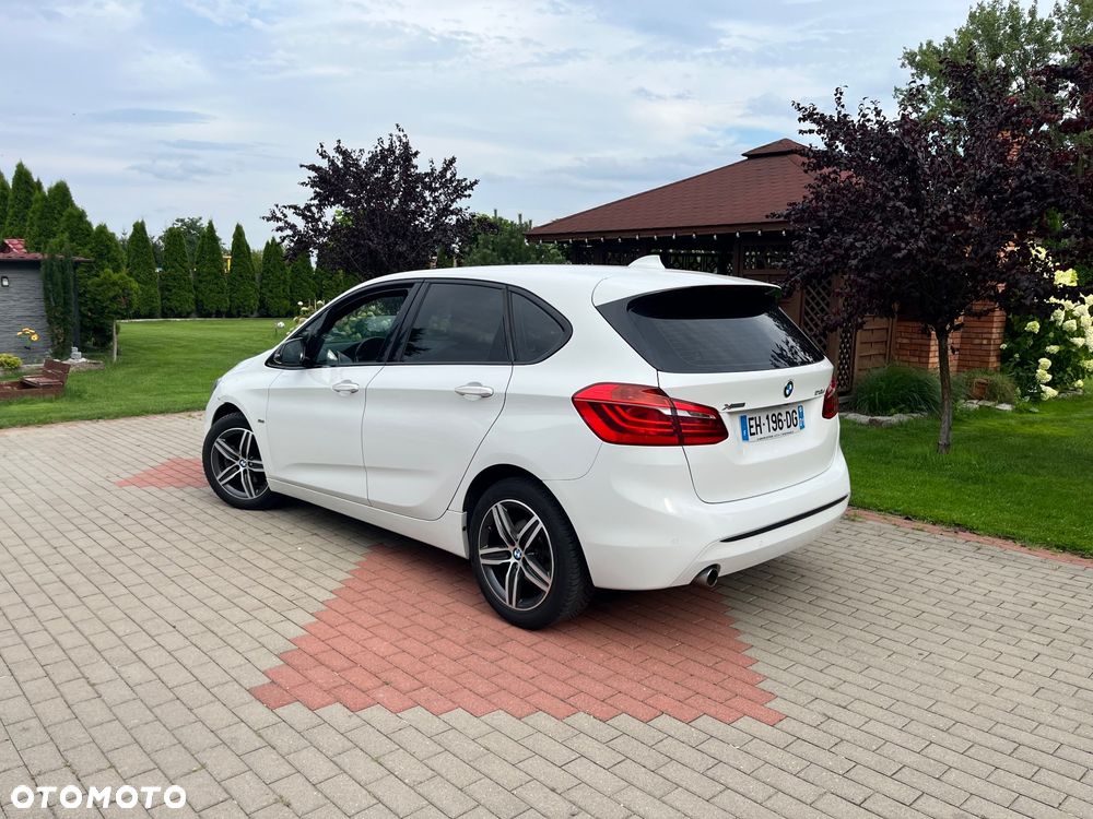 BMW Seria 2 218d xDrive Sport-Aut Sport Line - 19