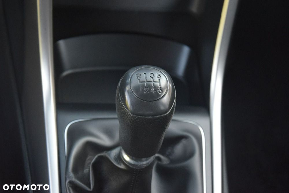 Hyundai i30 1.4 Classic + - 23