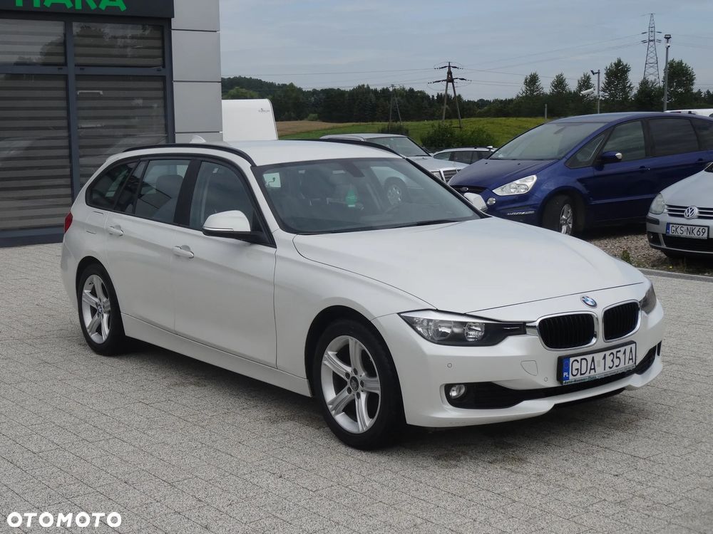 BMW Seria 3 318d - 2