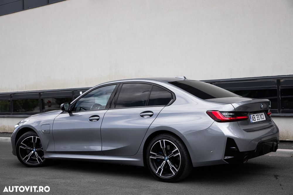 BMW Seria 3 320e Aut. M Sport - 11