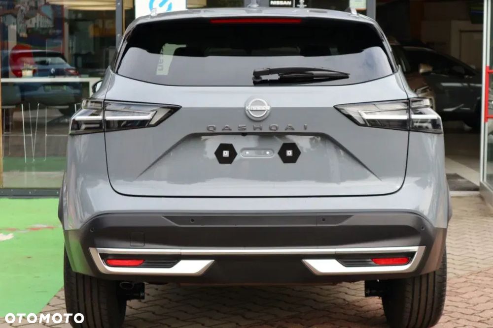 Nissan Qashqai 1.3 DIG-T MHEV N-Connecta Xtronic - 4