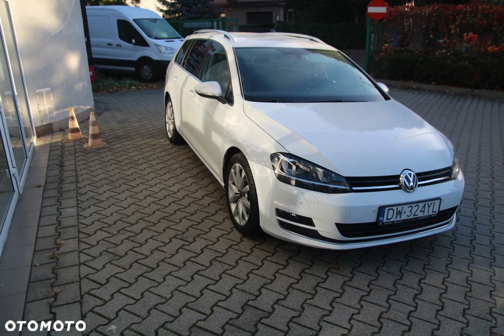 Volkswagen Golf - 5