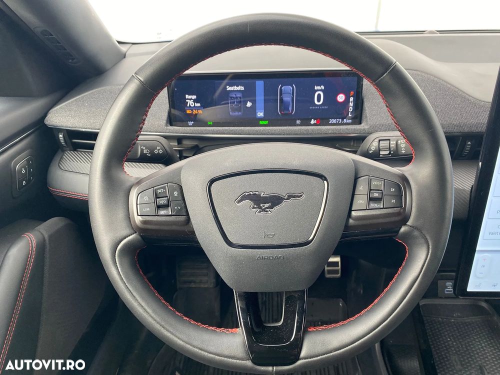 Ford Mustang Mach-E AWD 276 kW Premium - 12