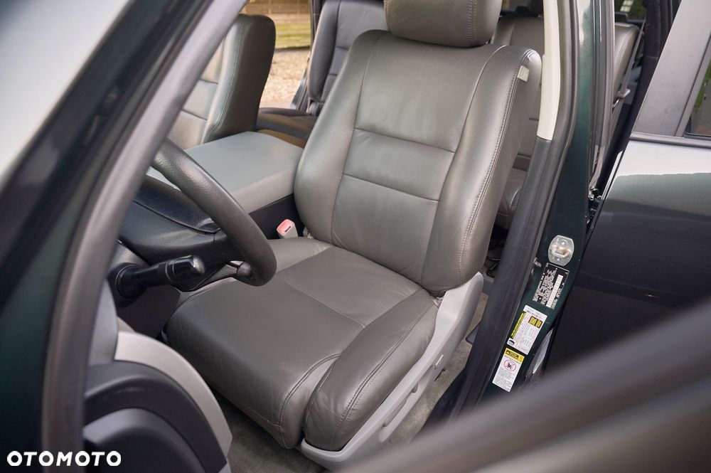 Toyota Sequoia - 23