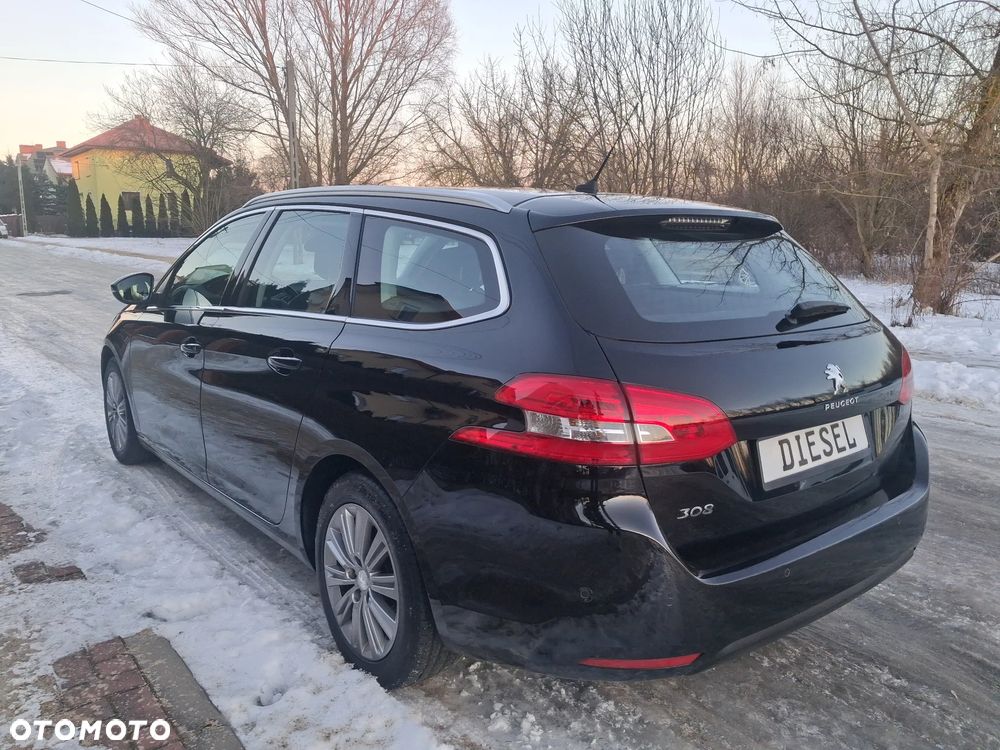 Peugeot 308 - 10