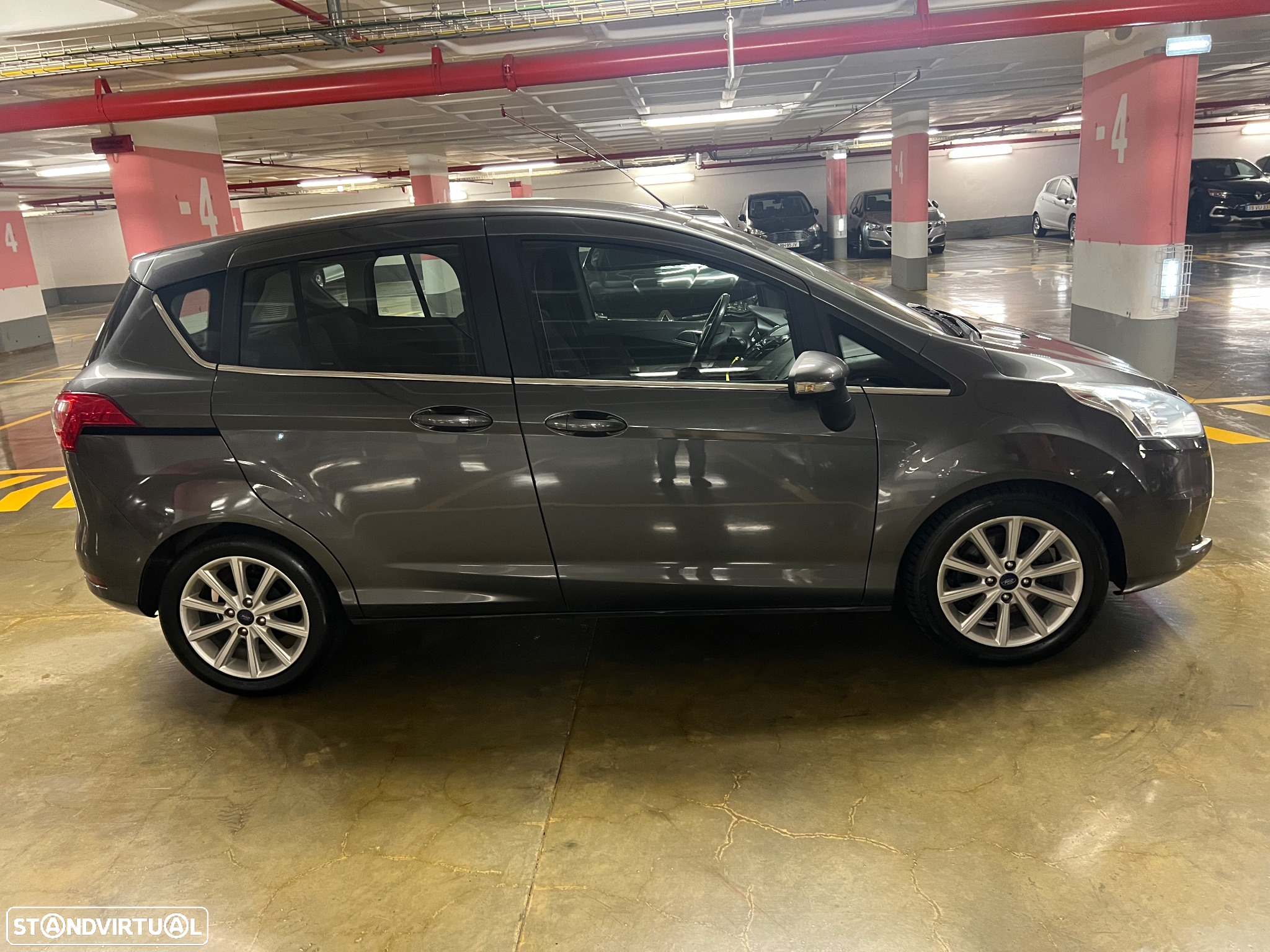 Ford B-Max 1.0 EcoBoost Titanium - 4