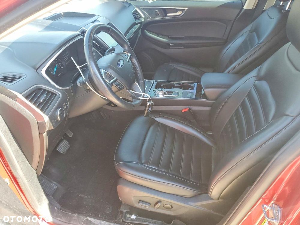 Ford Edge - 9