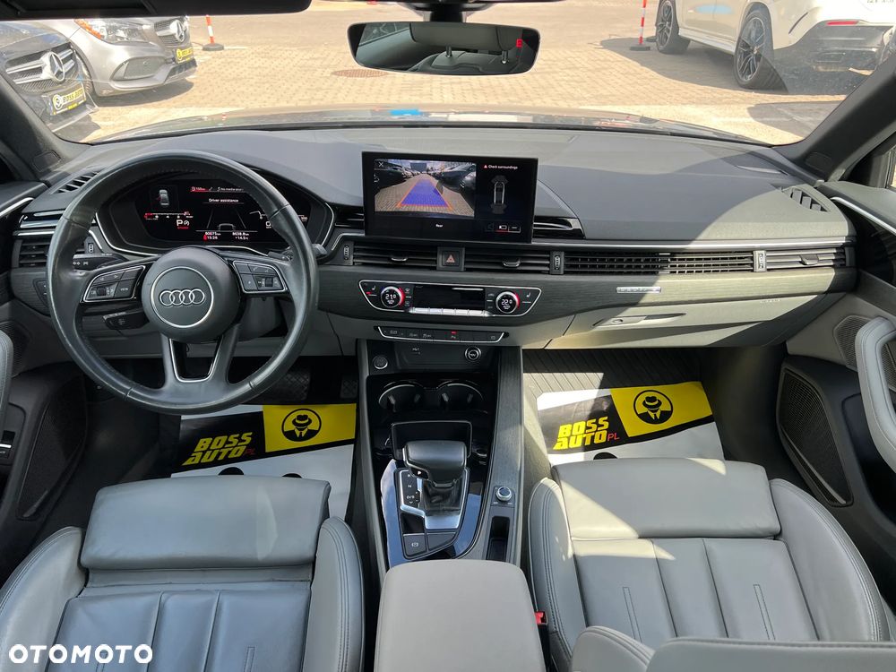 Audi A4 Limousine - 14