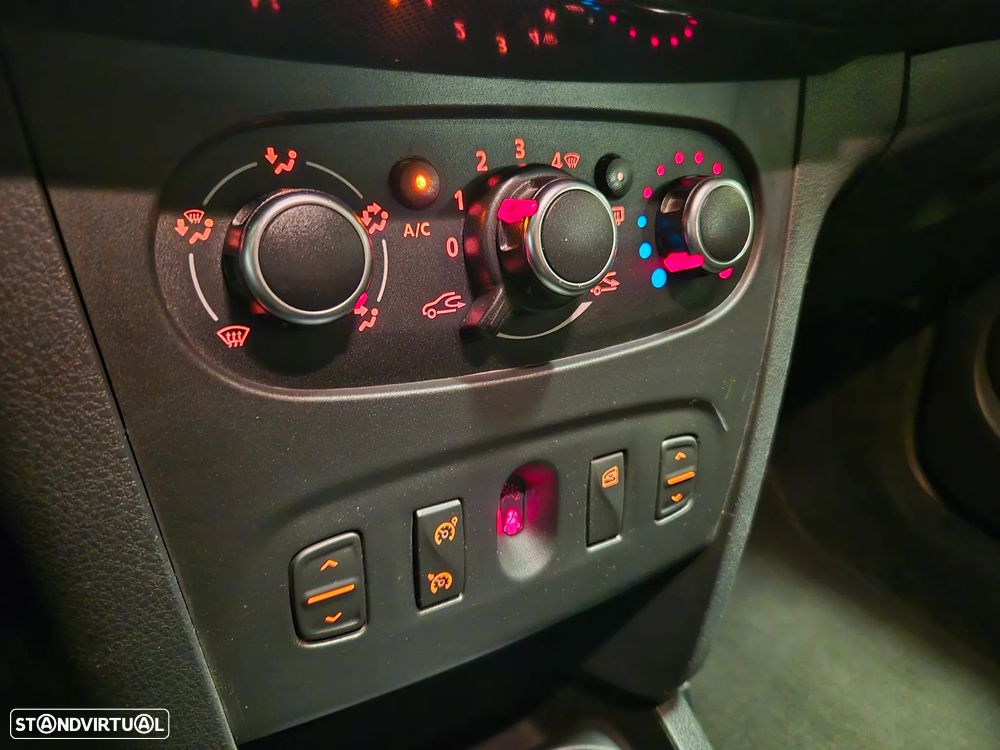 Dacia Sandero 0.9 TCe Stepway Bi-Fuel - 16