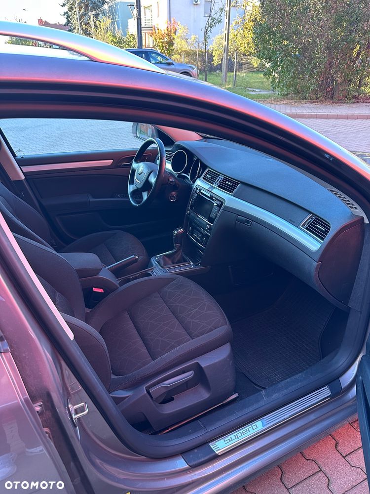 Skoda Superb 1.8 TSI Family - 19