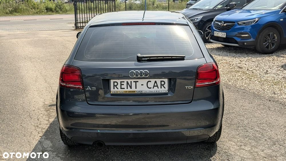 Audi A3 3-drzwiowe 1.6 TDI Ambiente - 32