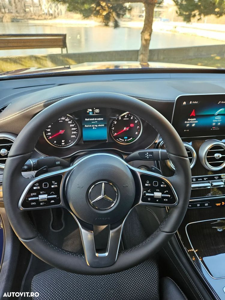 Mercedes-Benz GLC Coupe 300 e 4Matic 9G-TRONIC - 11