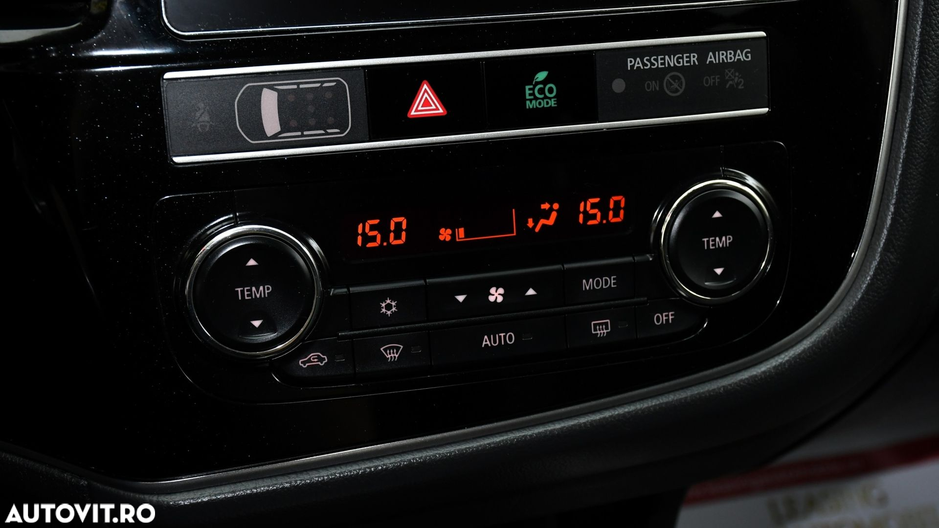 Mitsubishi Outlander PHEV 2.4 L 4X4 Intense - 15