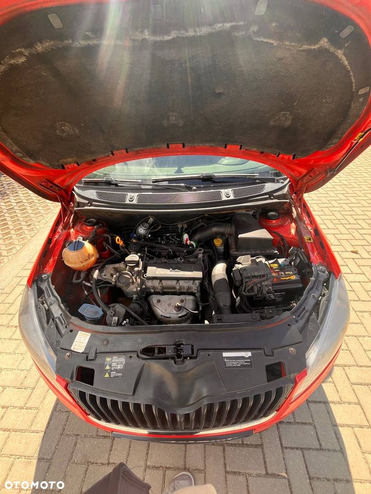 Skoda Fabia - 12