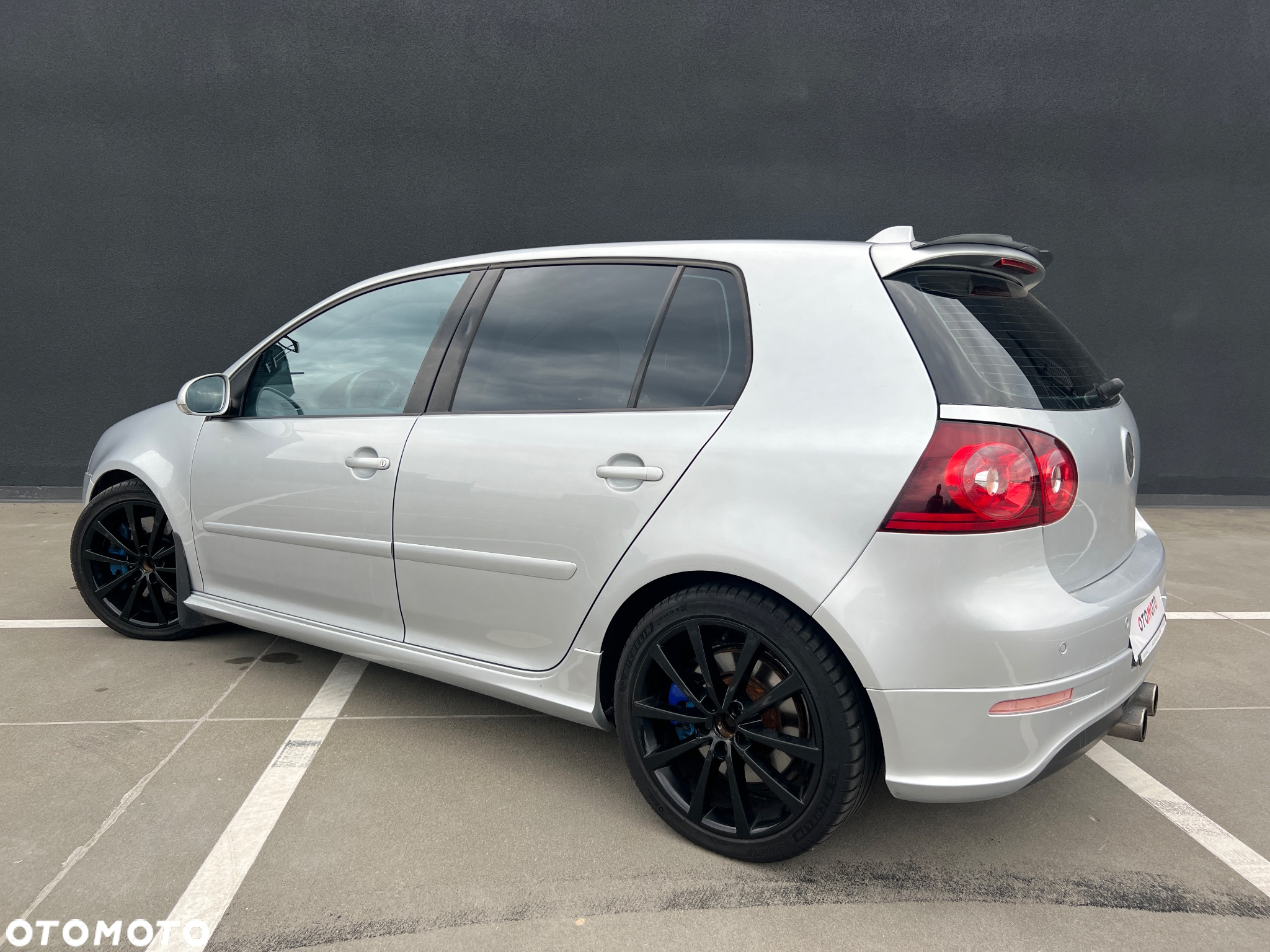 Volkswagen Golf V R32 DSG - 28