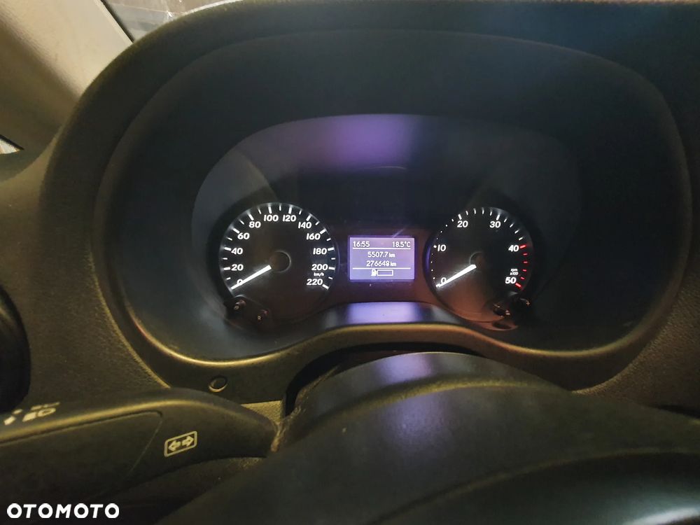 Mercedes-Benz VITO - 9
