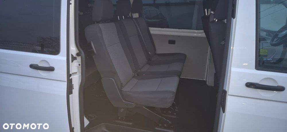 Volkswagen Transporter Kombi L1H1 DSG - 14