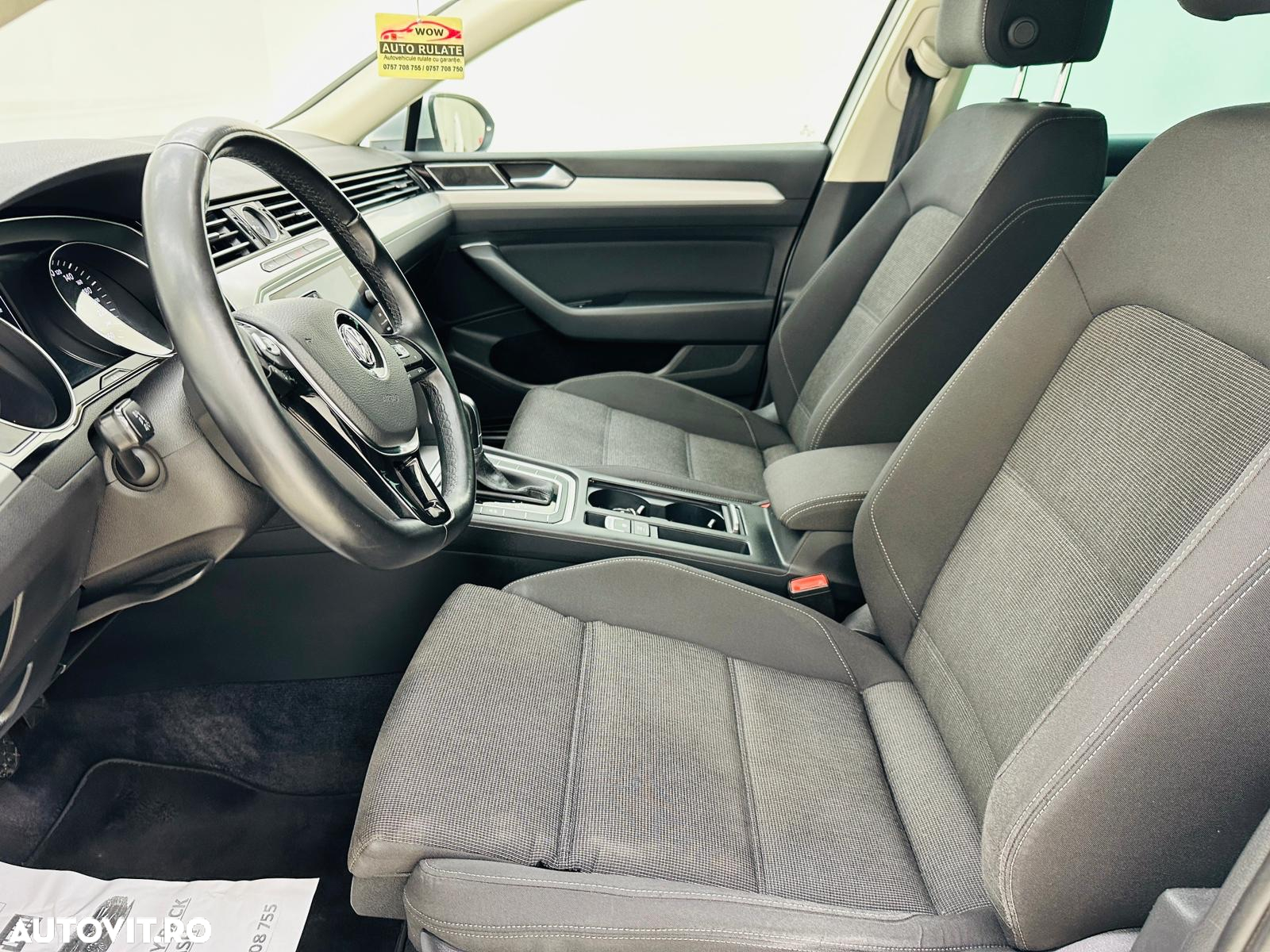 Volkswagen Passat Variant 1.6 TDI SCR DSG - 10