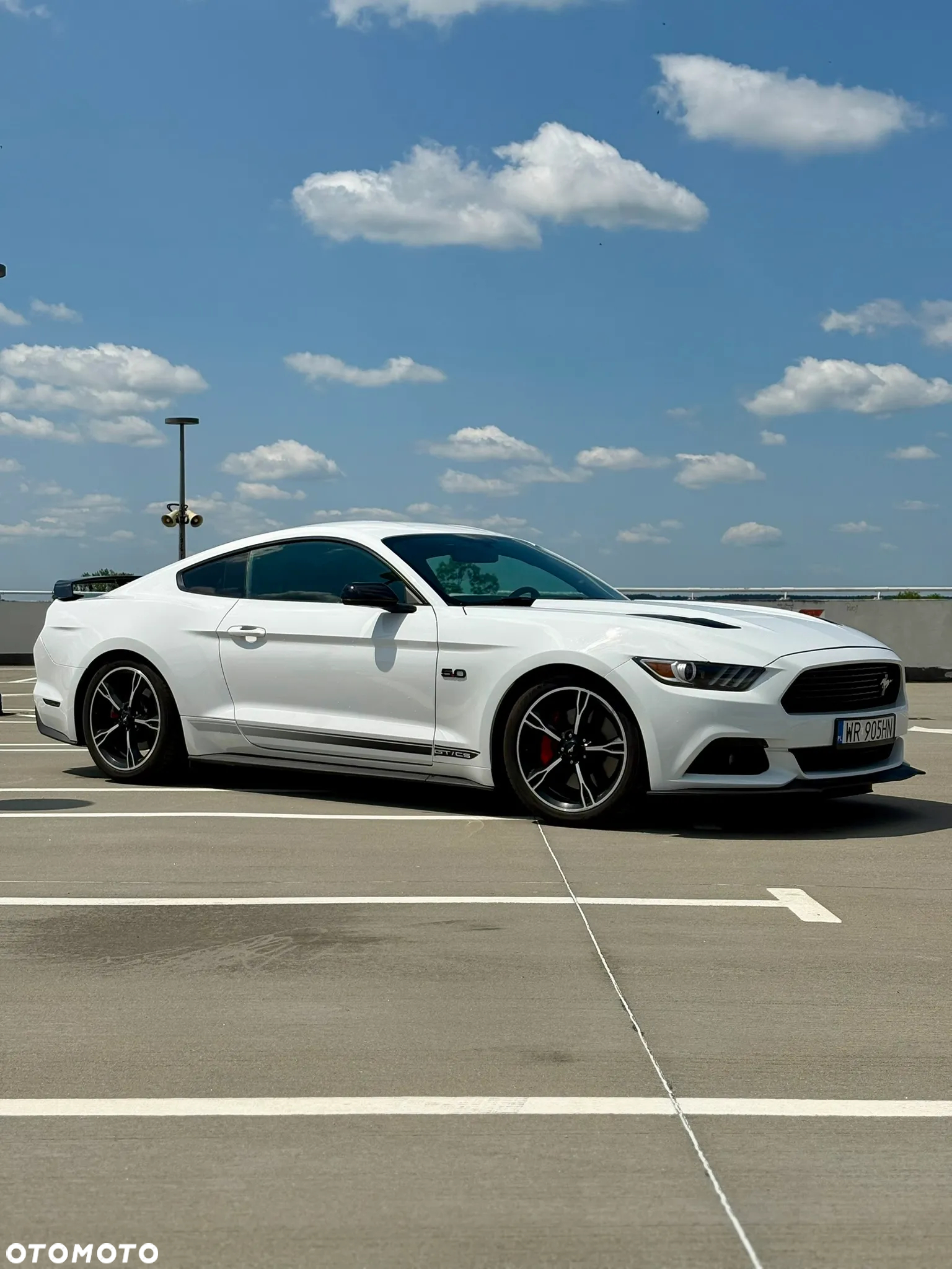 Ford Mustang 5.0 V8 GT - 2