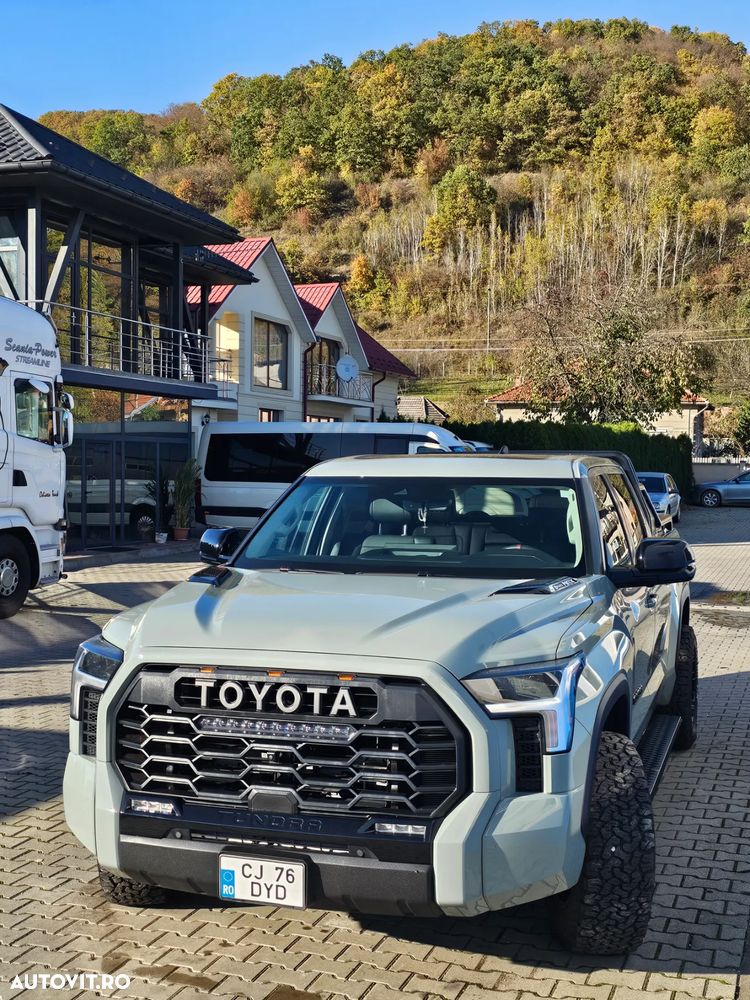 Toyota Tundra - 33