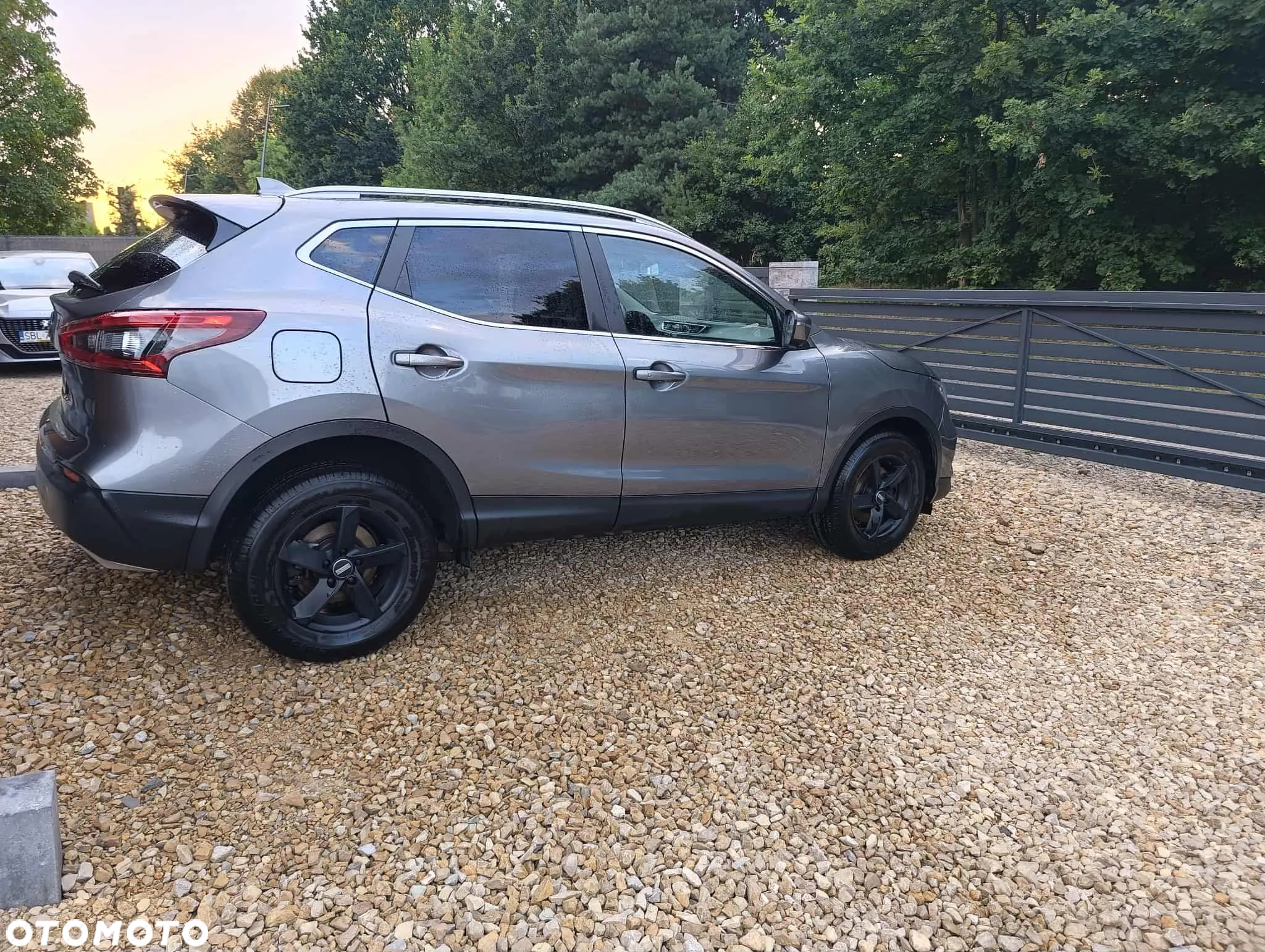 Nissan Qashqai 1.3 DIG-T N-Connecta DCT - 9