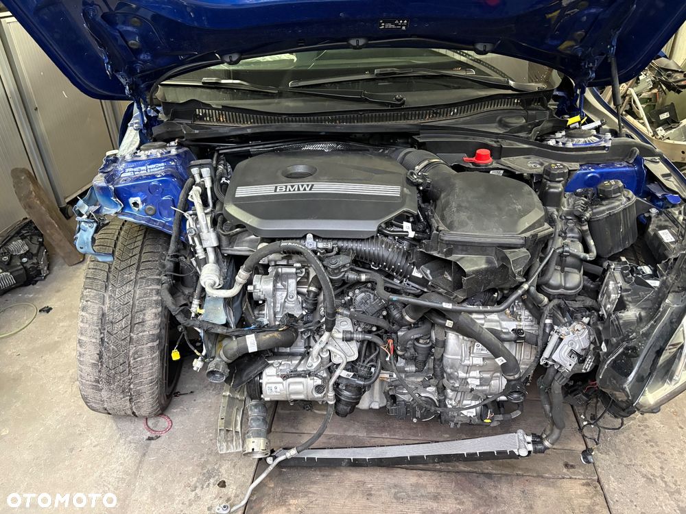 BMW Seria 1 120 mHEV - 8