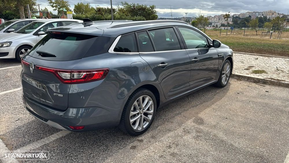 Renault Mégane Sport Tourer 1.5 dCi GT Line EDC J18 — fotografia 4