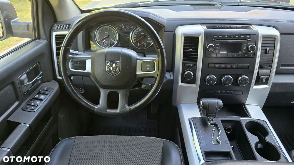 Dodge RAM - 25