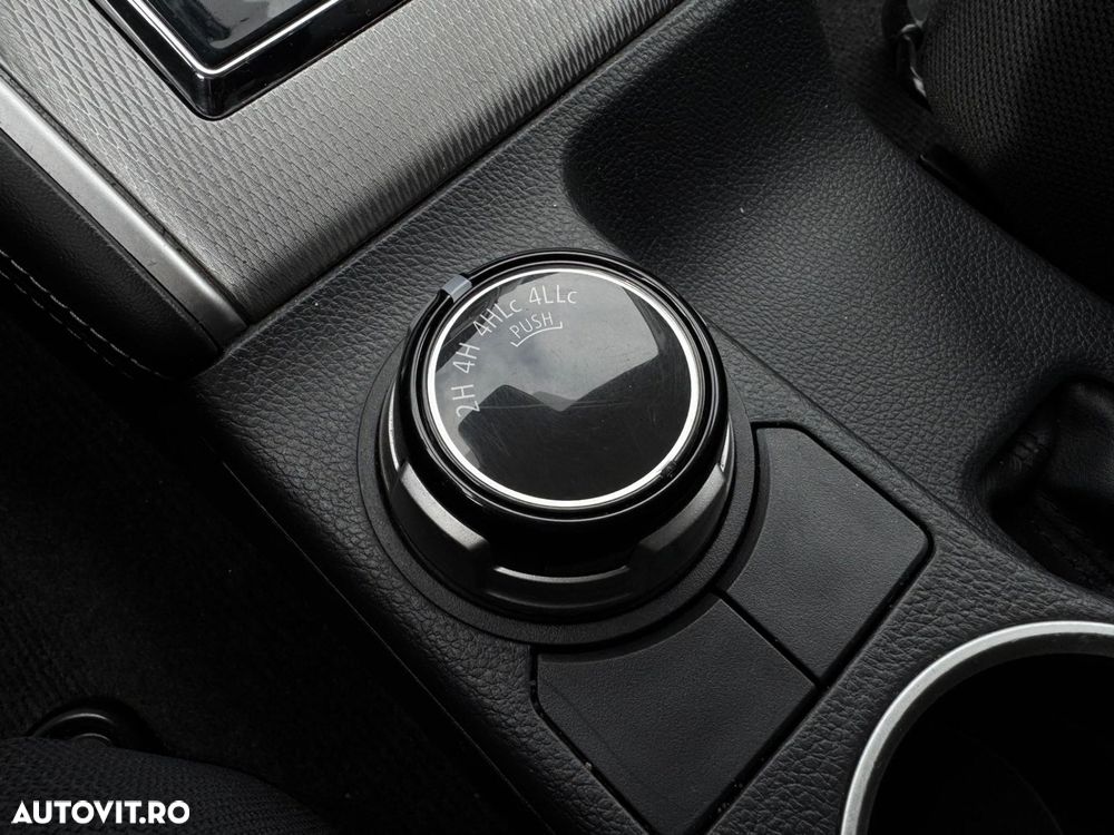 Mitsubishi l200 - 19