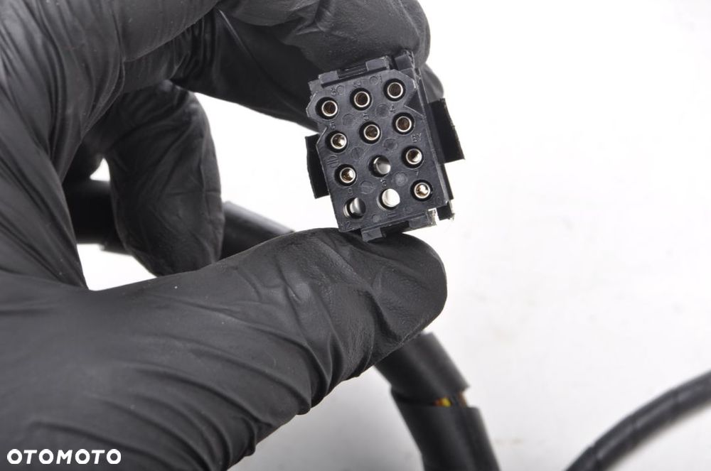 BMW 5 E39 LIFT WZMACNIACZ - 7