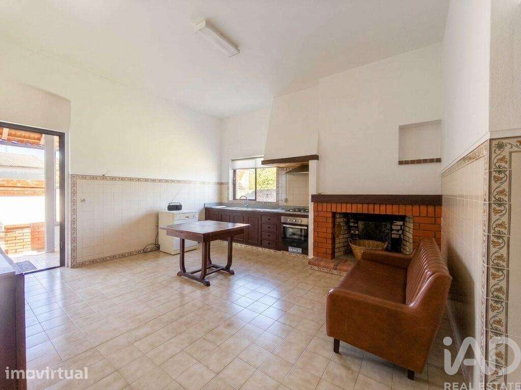 Casa / Villa T4 em Requeixo, Nossa Senhora de Fátima e Nariz de 136,00 - Grande imagem: 4/20
