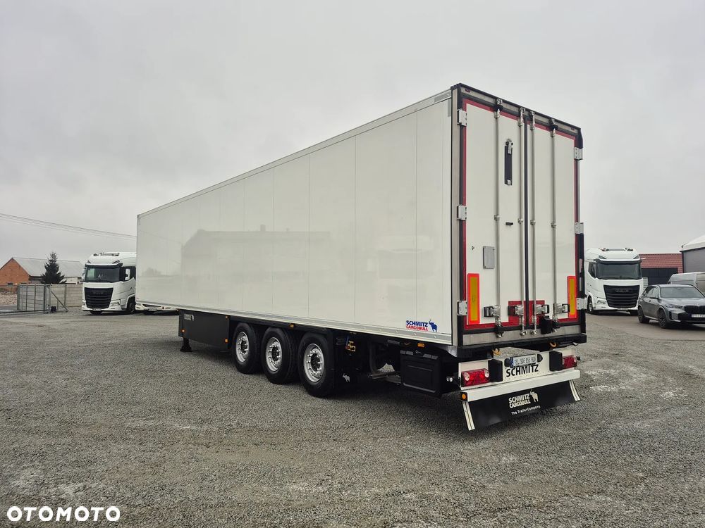 Schmitz Cargobull V7 SKO24 Thermo King SLX 300 e 7CM / 2.65 - 4